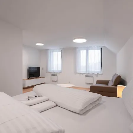 Krusec Apartment *